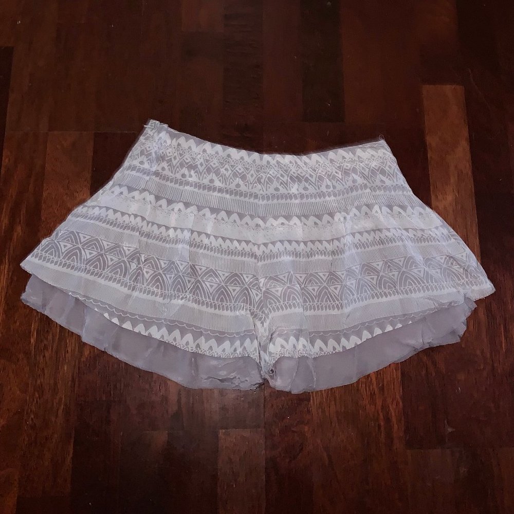 FREE PEOPLE FLOUNCE SHORTS